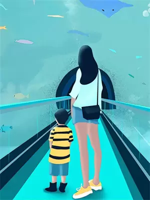 军训教官抱起晕倒女生平凡之路